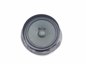   Rear side door speaker 