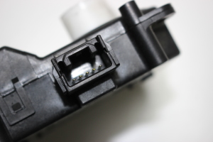 Infiniti M35/45 Y51 (2011–2026) Stellmotor Heizungsklappe - 3
