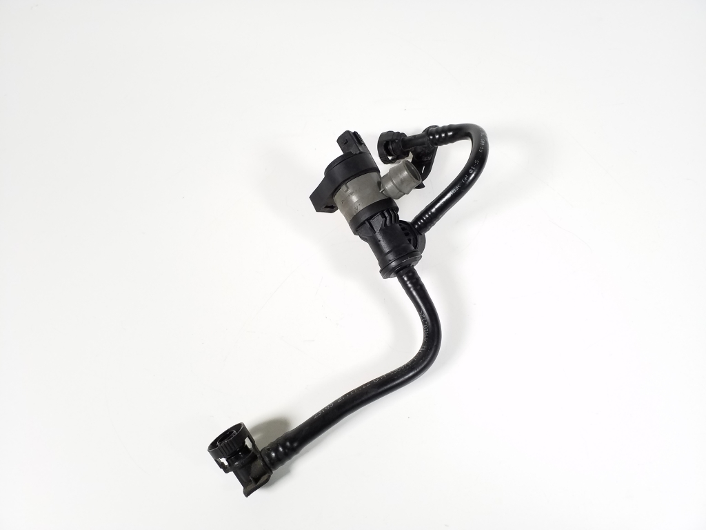 Used BMW 5 SERIES Valve other 7636155