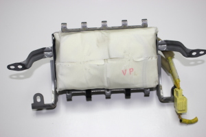   Passenger dashboard airbag  -  