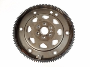  Clutch flywheel 