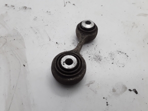  Rear stabilizer link 