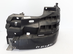 Front bumper bracket - 620350101R