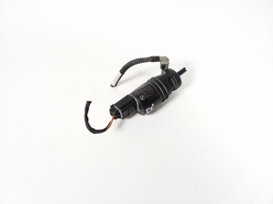 BMW 5 SERIES F07 (2009–2017) Front windshield washer pump 6934160 - 4