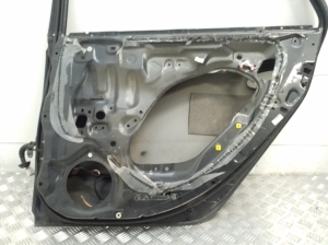 TOYOTA Avensis T22 (1997–2003) Tür hinten - 3
