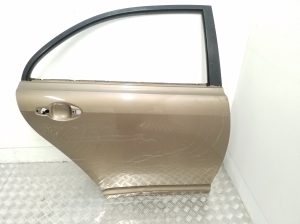  Rear side doors 