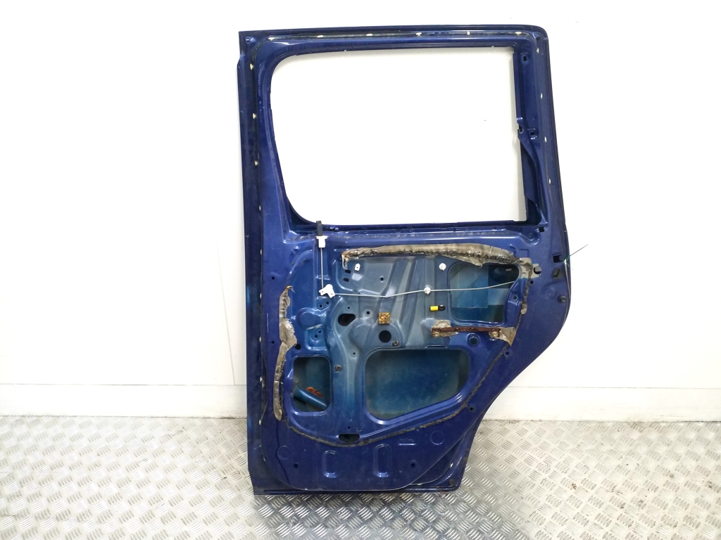 TOYOTA Yaris Verso 1 generation (1999-2006) Right Side Sliding Door 20381689