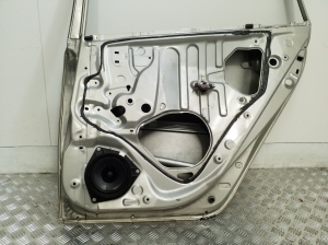 TOYOTA Corola Verso E12 (2001–2004) Tür hinten - 2
