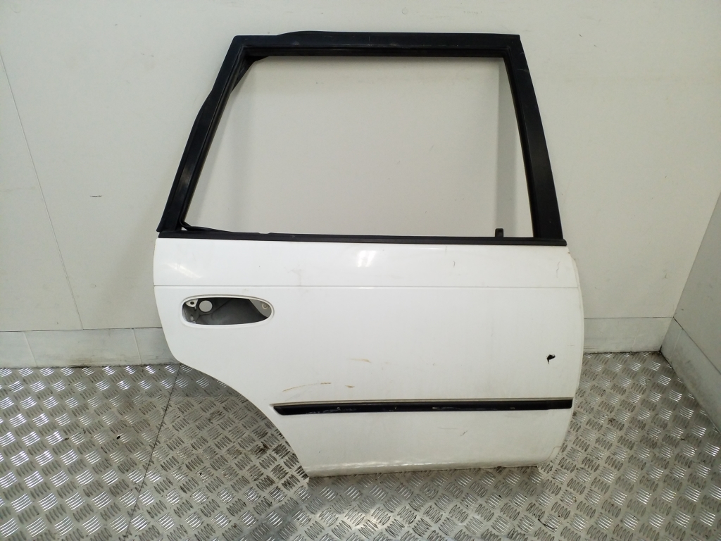 TOYOTA Corolla 1 generation E10 (1966-1970) Right Side Sliding Door 20381681