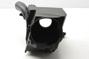 Ford Focus (2011–2018) Air filter housing AV619600CF - 4