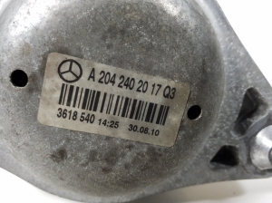 Mercedes Benz GLK-Class 204 (2008–2015) Mootoripadi A2042402017 - 2