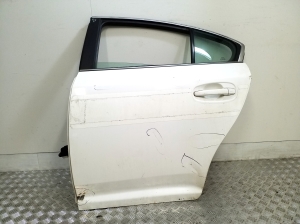 Tagumised küljeuksed ja nende osad