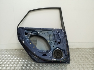 TOYOTA Avensis T22 (1997–2003) Rear side doors - 2