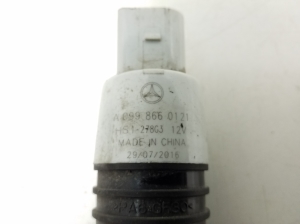 Mercedes Benz E-Class W213 (2017–2026) Front windshield washer pump A0998660121 - 3
