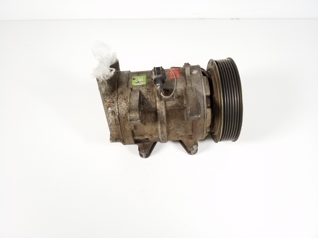 Used NISSAN Patrol Air conditioner compressor 92600VC900