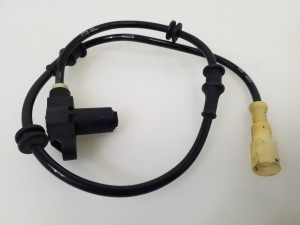 Front ABS sensor - 90464775