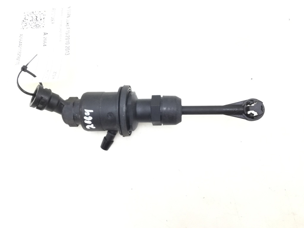 NISSAN Juke YF15 (2010-2020) Kytkimen sylinteri 306101U60A 25113142