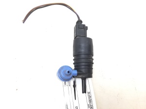 AUDI A4 B5 (1994–2001) Esiklaasi pesuri pump - 2