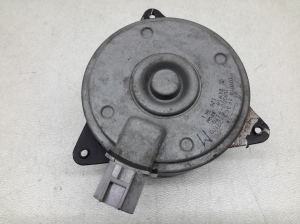 TOYOTA RAV 4 A3 (2005–2012) Kühlerlüftermotor 1636328170 - 3