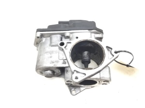  EGR valve 