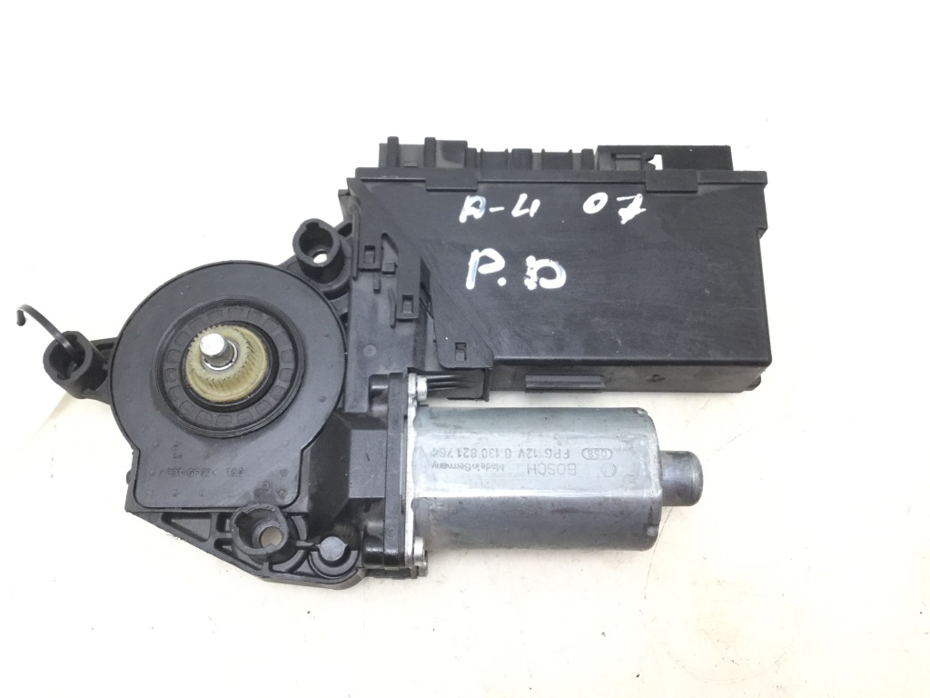 AUDI A4 B7/8E (2004-2008) Front Right Door Window Control Motor 8E1959802G 25113065