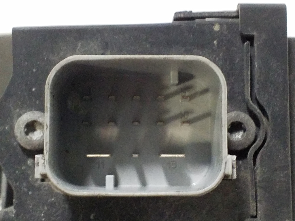 Used BMW 5 SERIES Electric handbrake 6856932