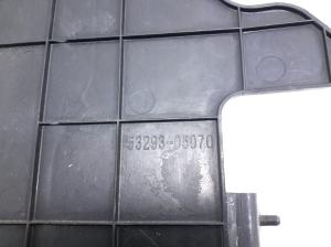 TOYOTA Avensis T27 (2008–2019) Luftleitblech für den Kühler 5329305070 - 2