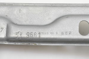 Ford Focus (2011–2018) Priekšējo durvju logu pacēlājs un tā daļas 9681182380S - 3