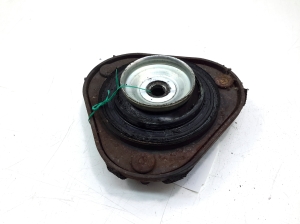 TOYOTA Avensis T27 (2008–2019) Front strut mount with bearing 486090F020 - 2