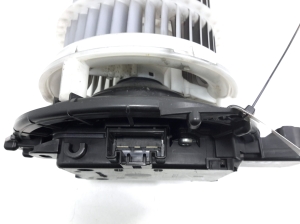 TOYOTA Prius W50 (2015–2020) Heater blower motor 8710358070 - 3