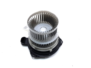   Heater blower motor  - 8710358070 