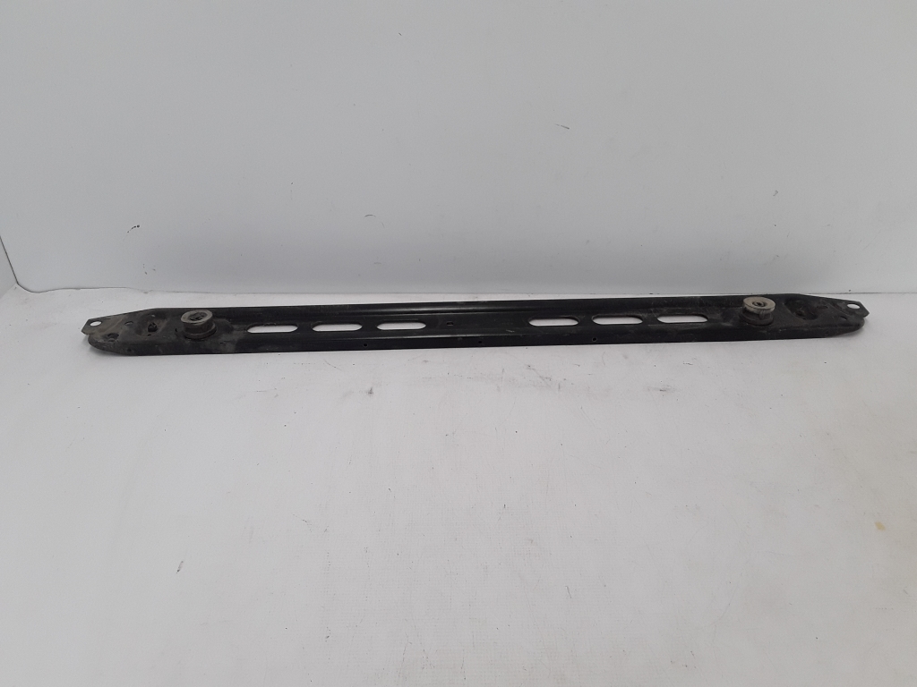 VOLVO V60 1 generation (2010-2020) Radiatorholder 31368100 22382788