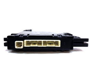 TOYOTA Prius W50 (2015–2020) Control unit 8865047490 - 4