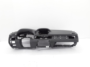 Dashboard and its parts - 39891979
