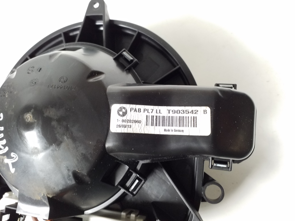 BMW 3 Series F30/F31 (2011-2020) Heater Blower Fan 9350395 21898008