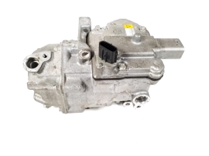 TOYOTA Yaris (2011–2020) A/C compressor 0422001350 - 3