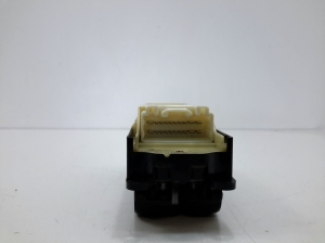 TOYOTA Corola Verso E12 (2001–2004) Esiukse klaaslüliti 8404013081 - 2