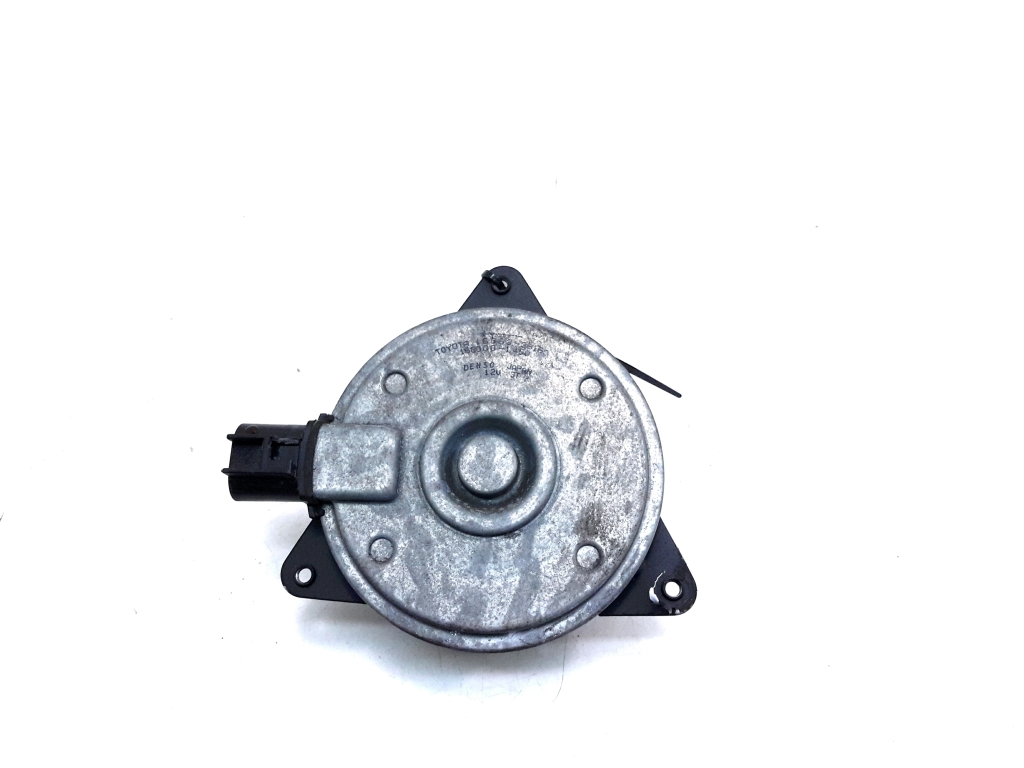 TOYOTA Prius 4 generation (XW50) (2015-2023) Difuzora ventilatora motors 1636336160 20382116