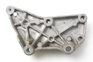 Mercedes Benz C-Class 204 (2007–2014) Muu kinnitus A6510940039 - 2