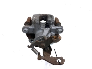TOYOTA Prius W50 (2015–2020) Tagumine pidurisadul 4785047110 - 2