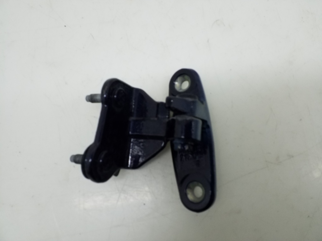 Mercedes Benz E-Class W212 (2009–2015) Rear side door upper hinge A2127300937 Mercedes Benz E-Class W212 (2009–2015) Rear side door upper hinge A2127300937