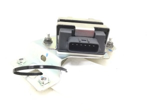  Fuel pump control module 