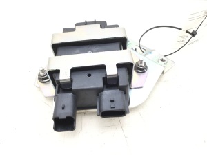   Fuel pump control module 