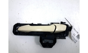 Mercedes Benz B-Class 246 (2011–2017) Rear side door exterior handle and its parts - 2