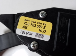 AUDI Q7 (2006–2015) Accelerator pedal 7L0723507E - 2