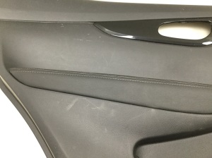  Upholstery of rear side doors 