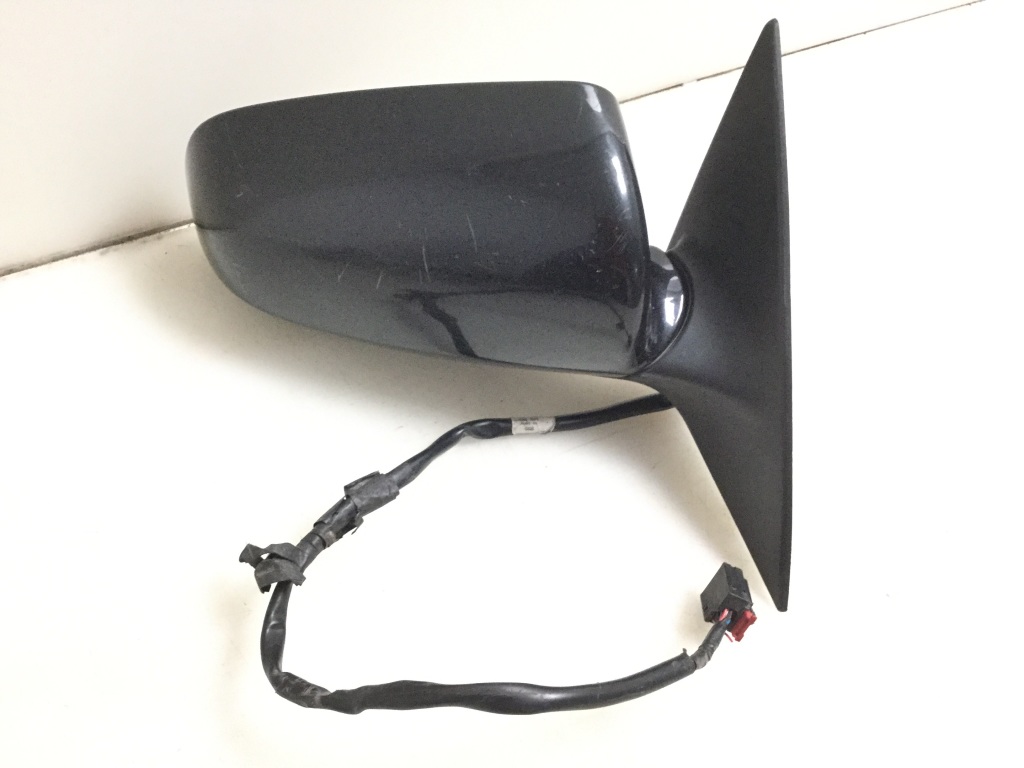 Used AUDI A6 Side mirror and its details