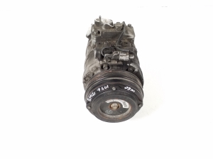 BMW 7 SERIJA F01 (2008–2015) Konditsioneeri kompressor 9154072 - 4