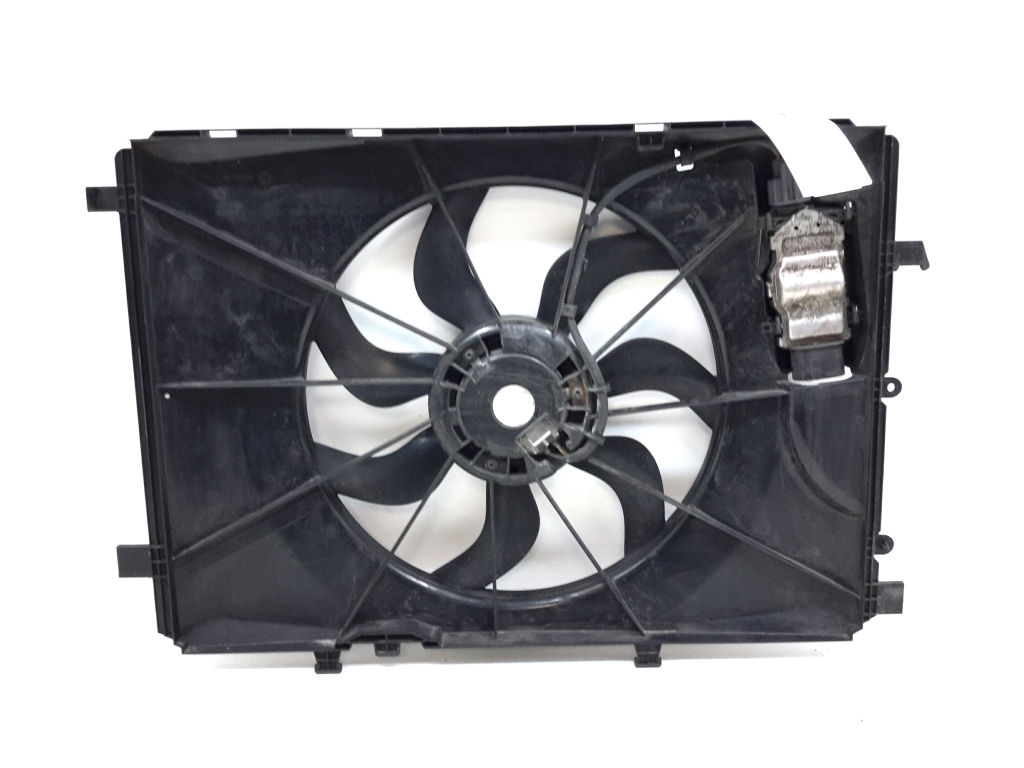 MERCEDES-BENZ B-Class W246 (2011-2020) Engine Cooling Fan Radiator A2465000093 18804135