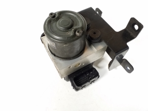 Hyundai Terracan (2004–2007) ABS plokk 58910H1000 - 4